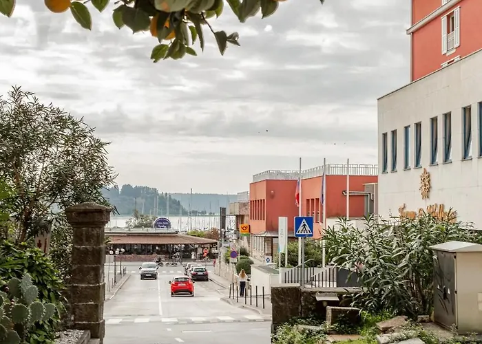 Center Of Basement Daire